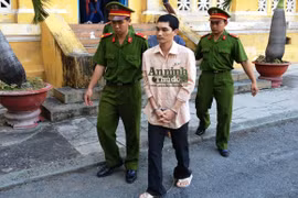 Vợ từ chối ân ái, chồng tức giận đâm 9 nhát dao