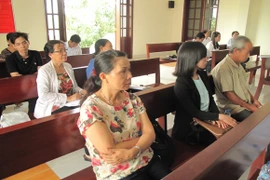 Hòa giải thành công vụ kiện đòi bồi thường vì ăn bánh mì bị ngộ độc hàng loạt