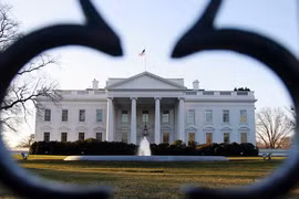 Nhà Trắng “tá hỏa” vì… một đứa trẻ