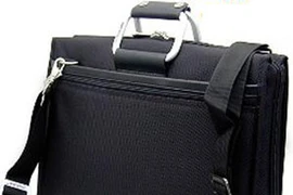 Chi sai quy định hơn 3,2 tỷ đồng để mua... cặp công vụ