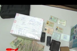 Khám phá đường dây buôn bán 12 bánh ma túy