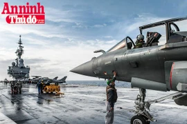 [Infographic] Sức mạnh tàu sân bay hạt nhân mạnh nhất Tây Âu - Charles de Gaulle