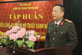 Khai mạc lớp tập huấn điều lệnh, quân sự, võ thuật CAND năm 2024