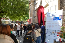 Tháp nước Hàng Đậu chính thức mở cửa đón khách tham quan 