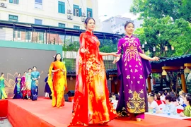 Hà Nội khởi động Tháng Áo dài năm 2024