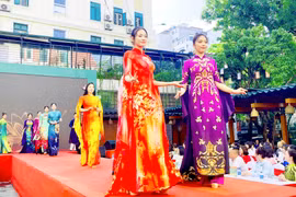 Hà Nội khởi động Tháng Áo dài năm 2024