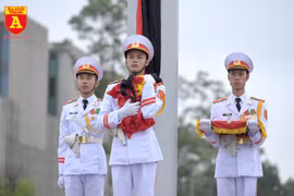 Lễ thượng cờ rủ Quốc tang nguyên Tổng Bí thư Lê Khả Phiêu 