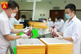 Chi viện gần 1.000 đơn vị máu tiếp sức đồng bào Tây Nam Bộ chống dịch Covid-19