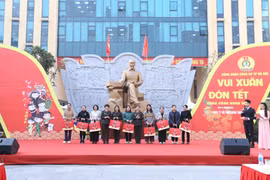 Công an Hà Nội vui Xuân, đón Tết cùng đoàn viên công đoàn