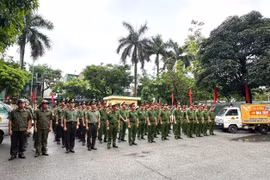 Công an phường Hà Đông ra quân đảm bảo an ninh trật tự đô thị