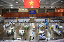 [Ảnh] Cận cảnh chiến dịch tiêm vaccine phòng Covid-19 lớn nhất lịch sử tại Hà Nội