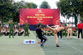 Ấn tượng tình huống trấn áp tội phạm và biểu diễn Mai hoa quyền của Công an Hà Nội