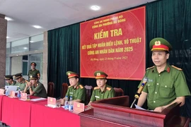 Nâng cao sức chiến đấu, kỷ luật chính quy từ tập huấn điều lệnh, võ thuật 