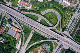 Cận cảnh những nút giao thông hiện đại của Thủ đô Hà Nội