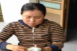 Bắt "nữ quái" lừa đảo, chiếm đoạt hơn 10 tỉ đồng "nướng" hết vào sòng bạc
