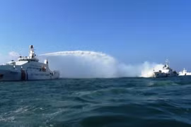 Cảnh sát biển Việt Nam và lực lượng Bảo vệ bờ biển Ấn Độ luyện tập cứu nạn khẩn cấp