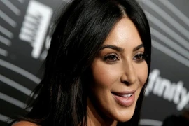 Ngôi sao Kim Kardashian bị cướp dí súng, lấy đi 10 triệu euro