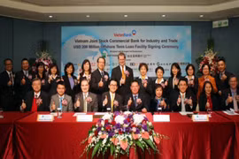 VietinBank ký kết hợp đồng vay hợp vốn trị giá 200 triệu USD