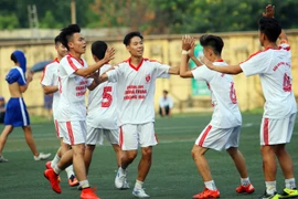 Giải bóng đá học sinh THPT Hà Nội: Hình ảnh, kết quả thi đấu ngày 12-10