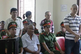 5 án tử hình cho các đối tượng mua bán trái phép 294 bánh heroin