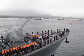 Nga tăng cường biên chế pháo tự động và tổ hợp chống thủy lôi