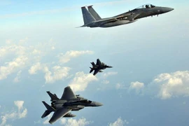 Nhật Bản liên tục phải tung chiến đấu cơ chặn máy bay Trung Quốc
