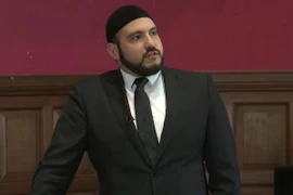 Chính phủ Anh thuê nhầm kẻ "hai mang" giúp chống khủng bố