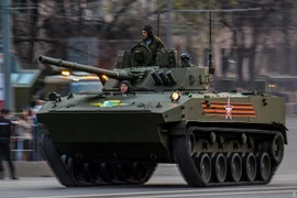 Nga chuẩn bị tiếp nhận 80 xe bọc thép đổ bộ đường không