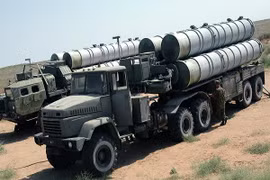 Nghị quyết mới của LHQ không cấm bán S-300 cho Iran