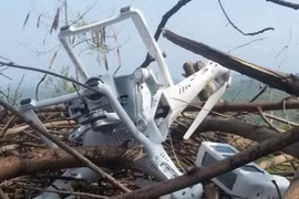 Pakistan bắn rơi UAV trinh sát của Ấn Độ tại Kashmir?