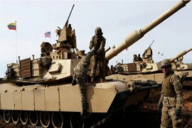 Mỹ triển khai xe tăng tới Hungary tham gia diễn tập quân sự 