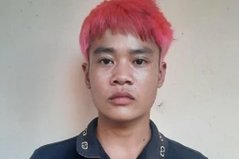 Gã bạn trai đưa bé gái 11 tuổi vào nhà nghỉ 