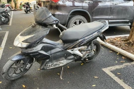 Công an quận Thanh Xuân tìm chủ sở hữu xe máy 