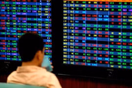 Chơi chứng khoán thua lỗ, hoang tin bị cướp tài sản