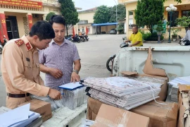 Mỹ Đức: Sẵn sàng đón những công dân đầu tiên đến đăng ký xe máy tại Công an xã 