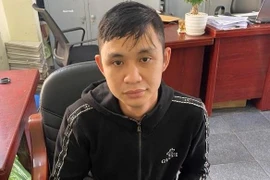 Mượn ôtô bán lấy tiền tiêu xài