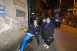 Bắt đối tượng manh động trộm cắp ví của người phụ nữ đang đi xe máy