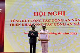 Xứng đáng danh hiệu Anh hùng Lực lượng vũ trang nhân dân