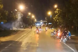 Triệu tập 42 thanh, thiếu niên mang súng tự chế, dao nhọn đánh nhau trên Quốc lộ 32