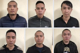 6 "trai làng" cùng 5 nữ nhân viên "bay lắc" trong quán karaoke