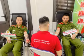 Tiếp nối hành trình "Giọt máu nghĩa tình" của Công an Hà Nội