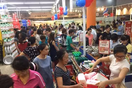 Fivimart Hoàng Quốc Việt khai trương trở lại với hơn 15.000 mặt hàng