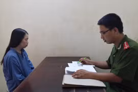 Nữ quái đầu độc bạn tình để cướp tài sản