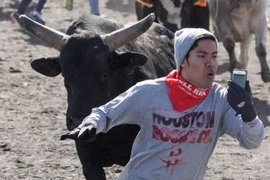 Độc đáo những bức ảnh “tự sướng” lúc "ngàn cân treo sợi tóc"