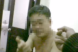 Vu quan hệ bất chính rồi ép viết giấy vay nợ 200 triệu