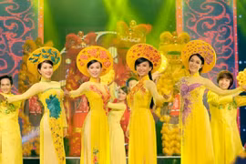 Gala nhạc Việt lên ngôi dịp Tết