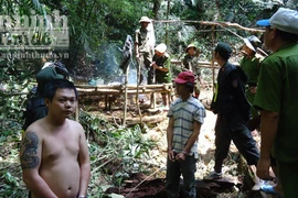 Bắt cóc, dọa giết người vì dám tranh giành lãnh địa vàng