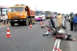 Tìm nhân chứng 3 vụ TNGT xảy ra trên địa bàn huyện Thanh Trì