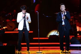 Nhờ nhạc sĩ Tiến Minh "hỗ trợ" Bùi Anh Tuấn nhanh chóng vươn lên dẫn đầu