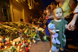 Thế giới truy tìm câu trả lời về nguyên nhân thảm kịch MH17